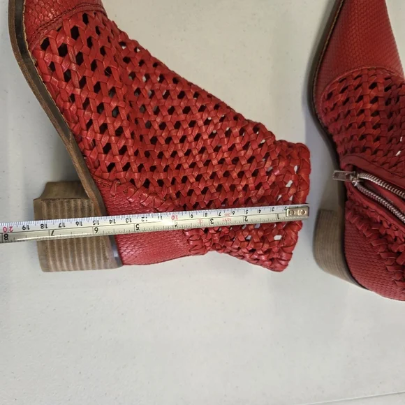 Free people In The Loop Red Leather Woven ankle  Boots - Picture 11 of 15
